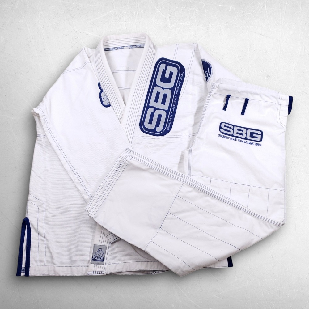 SBG Straight Blast Gym BJJ Gi Uniform Set Mens A4 White Jiu Jitsu Martial Arts